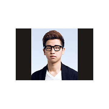 Autographed Trove Carafe 2018 Autographed by Li 'AA' Qiming